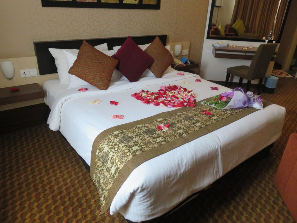 Rhr Hotel 加影 外观 照片