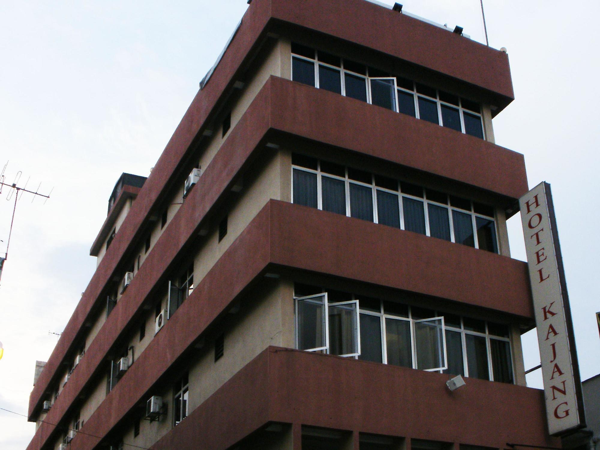 Rhr Hotel 加影 外观 照片