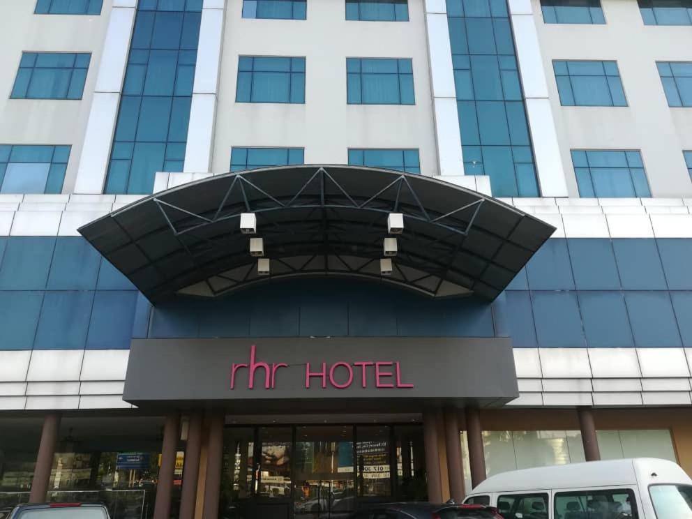 Rhr Hotel 加影 外观 照片